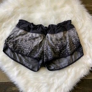 Women's Lululemon Size 10 Shorts Purple